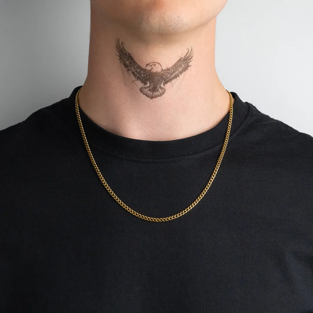 Chaîne cubaine or 3mm 55cm pour homme portée