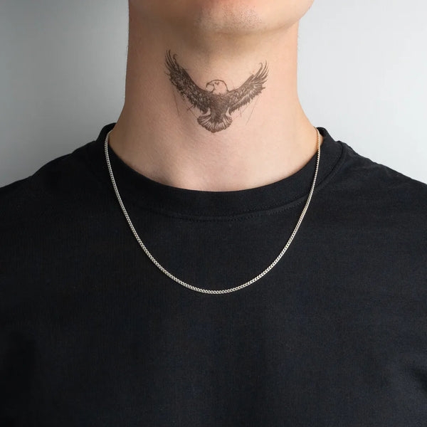 Chaîne gourmette 55 cm en argent 925 pour homme portée