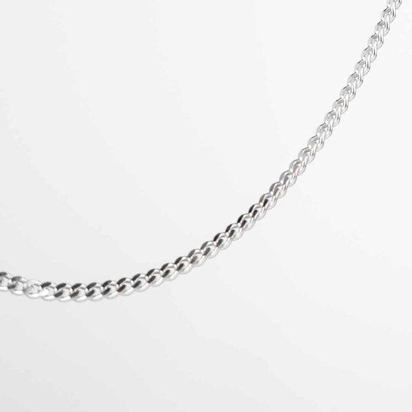 Chaîne maille gourmette pour homme en argent 925 en gros plan