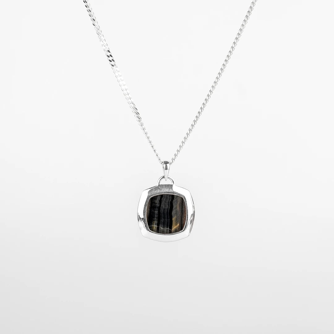 pendentif oeil de faucon pour homme en argent 925