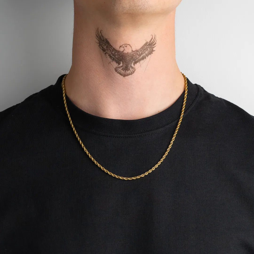 Chaîne corde or 55cm pour homme portée