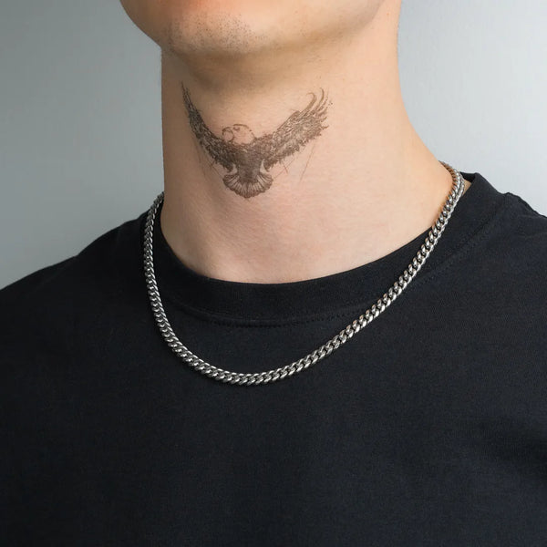 Chaîne cubaine argent 6mm pour homme portée