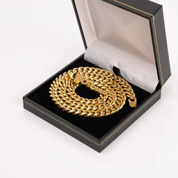 Chaîne cubaine or 8mm pour homme dans écrin