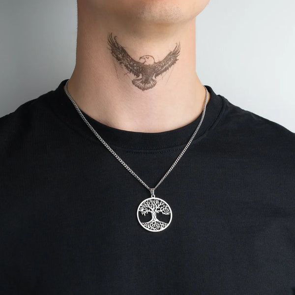 Pendentif arbre de vie argent pour homme porté