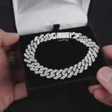 Vidéo produit d'un bijoux homme bracelet cubain glacé argent